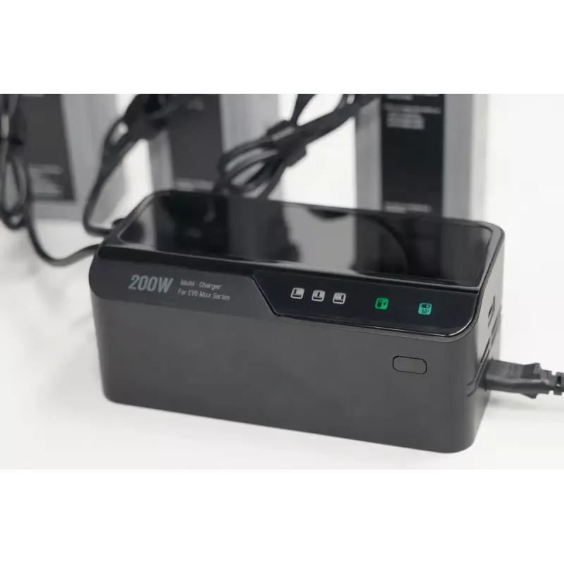 Ladegerät Autel Multi-Ladegerät für EVO Max Serie Modell 102002545 — 3-Akku, USB-C, 120 W Ladeleistung, 100–240 V Eingang