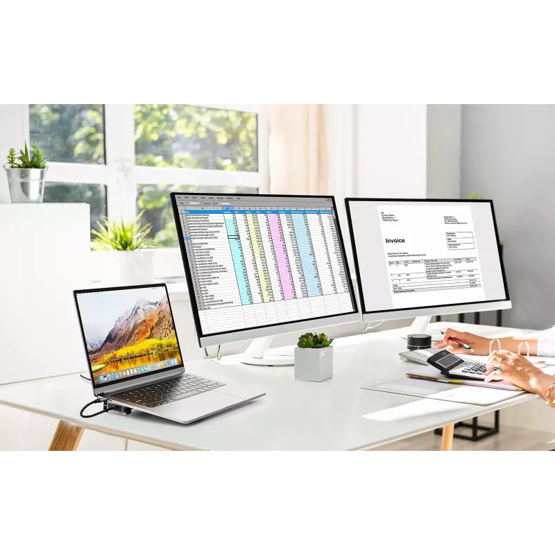 Manhattan USB-C Dock/Hub mit Kartenleser und MST, Anschlüsse (x7): Ethernet, HDMI (x2 4k@60Hz), USB-A (x3) und USB-C, mit Power Delivery (PD) 100 W – erfordert externes USB-C-Ladegerät (nicht im Lieferumfang). USB-betrieben (kein externes Netzteil erforderlich), wenn PD nicht verwendet wird