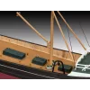 Fischereifahrzeugmodell Revell North Sea Trawler
