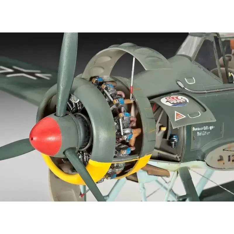 Plastikmodellbausatz REVELL ARADO AR 196A-3 Wasserflugzeug im Maßstab 1:32