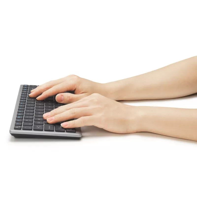 Kensington KB435 EQ Wiederaufladbares Kompakt-Tastatur für mehrere Geräte