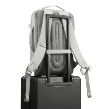 Rucksack XDDESIGN Air P706.3219 — Grau, 15 l, Laptopfach bis 39,6 cm (15,6 Zoll), abschließbarer Hauptreißverschluss