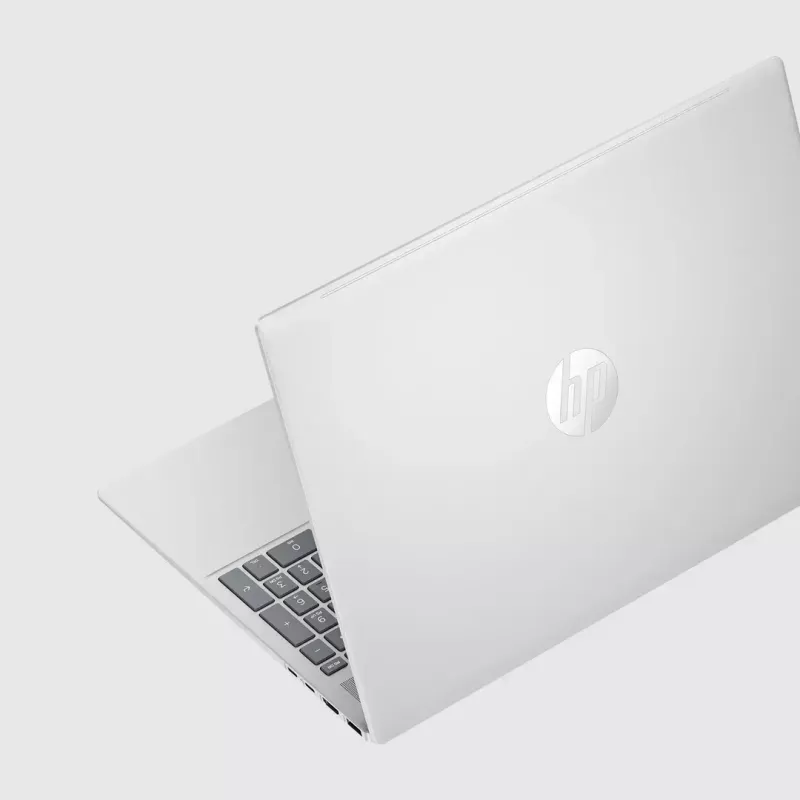 Laptop HP Pavilion 16-ag0007nw — AMD Ryzen 5 8540U, 16 Zoll WUXGA, 16 GB RAM, 512 GB SSD, Windows 11 Home, Silber
