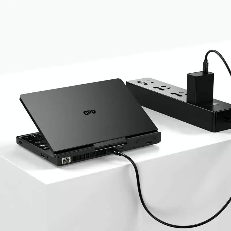GPD Pocket 4 Laptop — AMD Ryzen 7 8840U, 8 Zoll WQXGA 2560×1600 144Hz Touch, 16GB DDR5, 1TB NVMe, Radeon 780M, Windows 11, LAN, FPR, Graphite