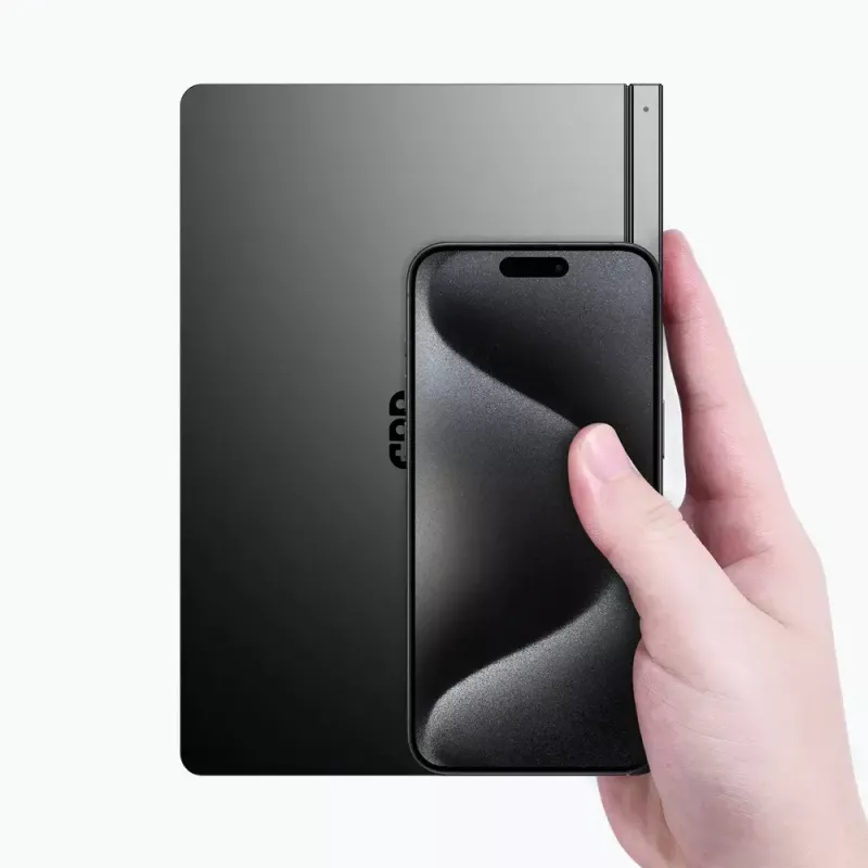 GPD Pocket 4 Laptop — AMD Ryzen 7 8840U, 8 Zoll WQXGA 2560×1600 144Hz Touch, 16GB DDR5, 1TB NVMe, Radeon 780M, Windows 11, LAN, FPR, Graphite