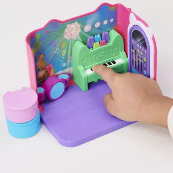 Gabbys Dollhouse, Groovy Musikzimmer mit Daniel James Catnip Figur, 2 Zubehörteilen, 2 Möbelstücken und 2 Lieferungen, Kinderspielzeug für Kinder ab 3 Jahren