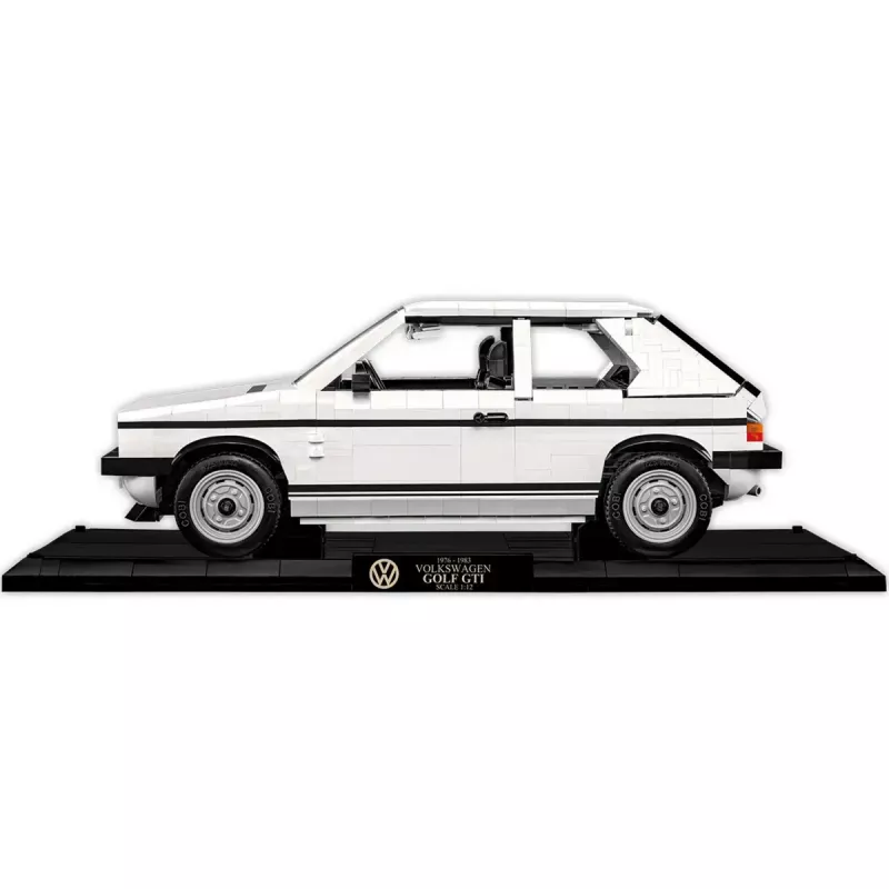 Modellbausatz im Maßstab 1:12 Cobi Volkswagen Golf GTI 1976–1983 Executive Edition — detaillierte aufbaubare Nachbildung