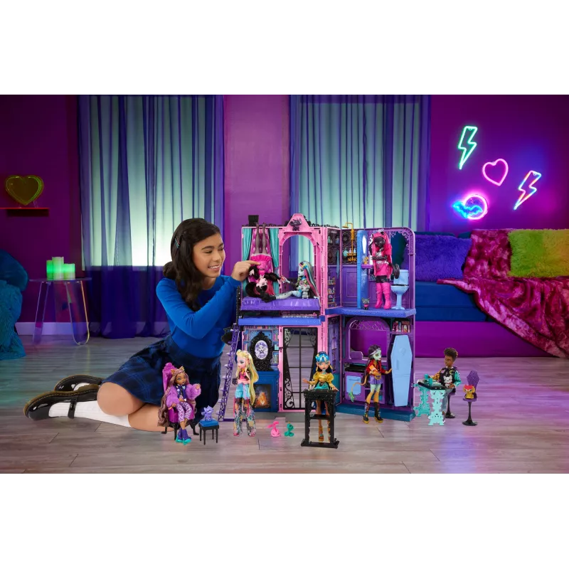 Monster High Boo-tique Hotel Puppenhaus mit gruseligen Überraschungen in jedem Zimmer und über 13 Zubehörteilen