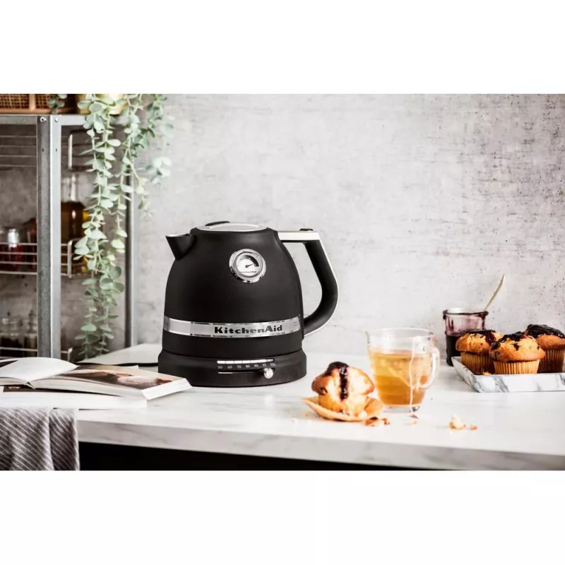 KitchenAid 5KEK1522EBK Wasserkocher 1,5 L 2400 W Schwarz