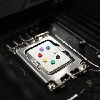 Wärmeleitpaste Cooler Master Cryofuze 5 — gelb, max. Betriebstemperatur 240°C, 1 Stk.