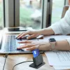j5create JUR261 USB™ Smart Card / CAC Reader Stand, USB Type-A/USB Type-C, Schwarz, 95 g