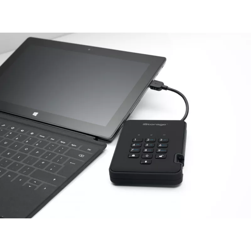 iStorage diskAshur2 256-bit 1 TB USB 3.2 sicher verschlüsseltes Solid-State-Laufwerk – Schwarz IS-DA2-256-SSD-1TB-B