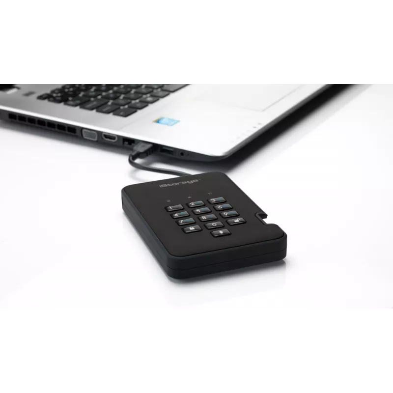 iStorage diskAshur2 256-bit 1 TB USB 3.2 sicher verschlüsseltes Solid-State-Laufwerk – Schwarz IS-DA2-256-SSD-1TB-B