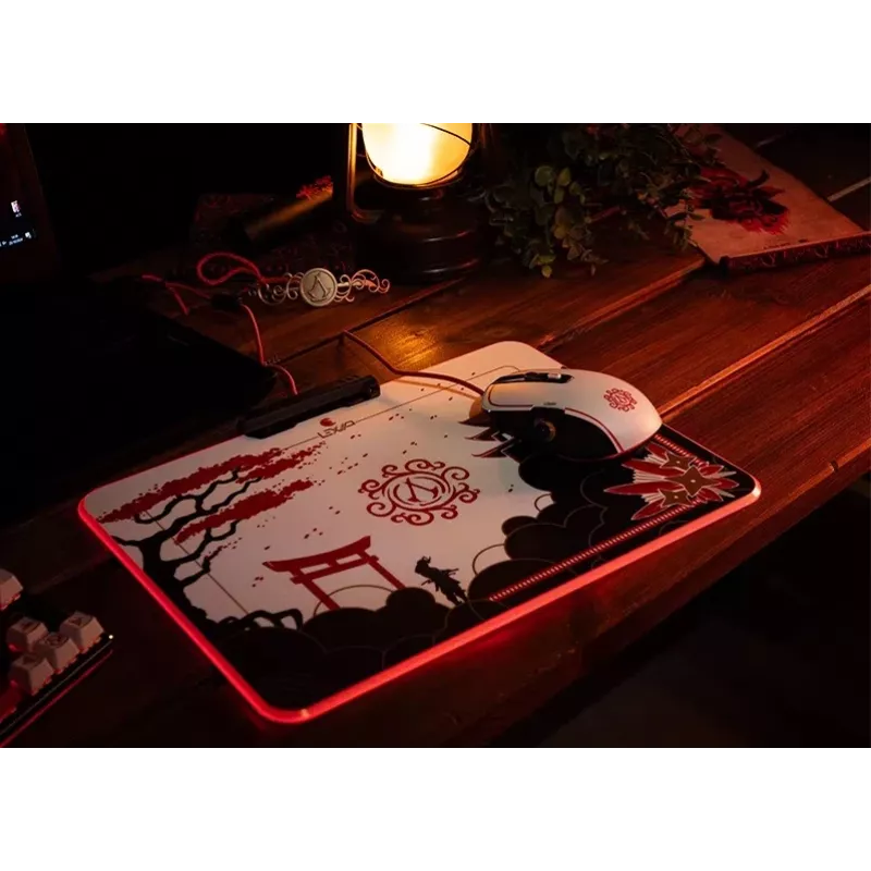 Lexip X Ubisoft - Assassin's Creed - Shadows Maus, Rechtshänder, Optisch, USB Typ-A, 12000 DPI, Schwarz, Gold, Rot, Weiß