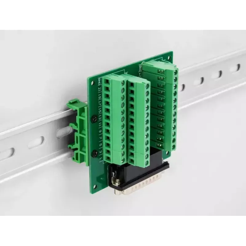 DeLOCK D-Sub HD 44-poliger Stecker auf Reihenklemme für DIN-Schiene 84x86x30mm