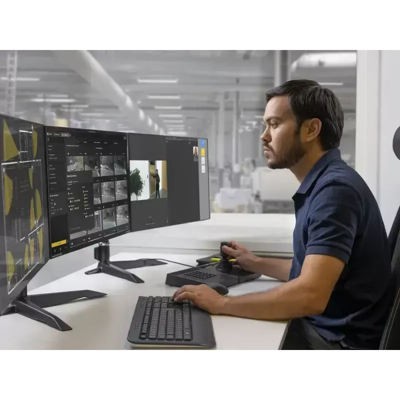 Video-Encoder/Decoder AXIS S9302 MkII Schwarz — 1 Videoeingang, Wiedergabe auf 36 Kanälen, 16 GB interner Speicher, 100–240 V AC