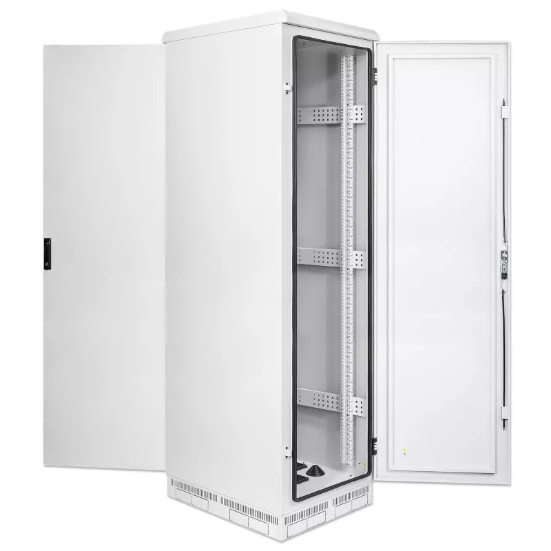 Intellinet Industrial IP55 19-Zoll-Netzwerkschrank mit integrierten Lüftern, 42HE 800 mm Tiefe, dachmontierte Vierfach-Lüftereinheit, Schutz gegen Staub und Strahlwasser, standmontiert, montiert, Hellgrau RAL7035
