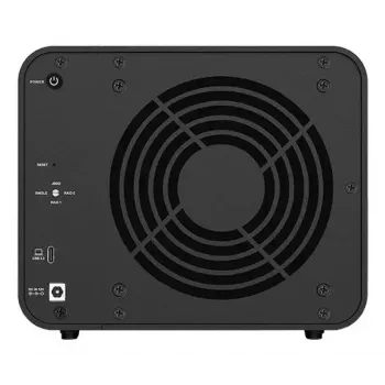 TerraMaster D8 HYBRID Disk-Array Desktop Schwarz 4-Bay HDD SSD