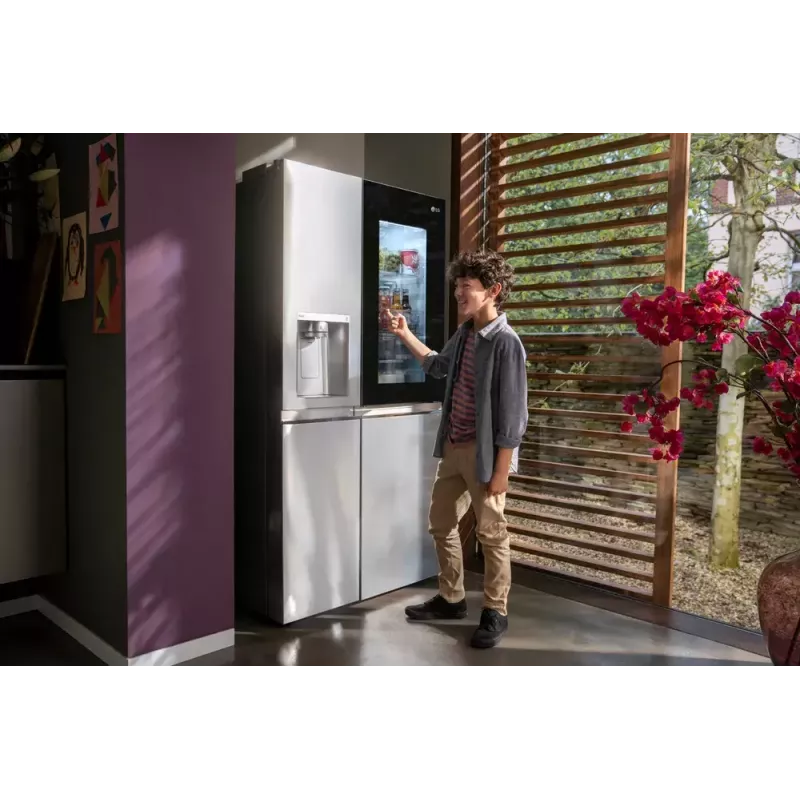 American Fridge Freezer LG InstaView™ ThinQ™ GSXV90MCAE 635 L