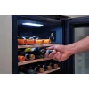 Candy CNWQ4G56G2 Kompressor-Weinkühler freistehend Schwarz 56 Flaschen