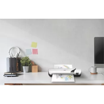 GBC Inspire+ A4 Laminiergerät, 24,1 cm, Heißlaminiergerät, 250 mm/min, 0,5 mm, A4, 100 µm