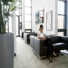 Nobo Premium Plus magnetische abschließbare Informationstafel mit Klapptür 8xA4