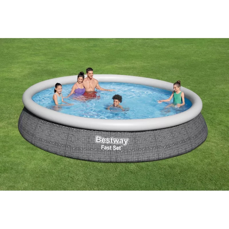 Stahlwandpool Bestway Fast Set Rund Aufblasbarer Pool-Set 4,57 m x 84 cm Fassungsvermögen 9677 L
