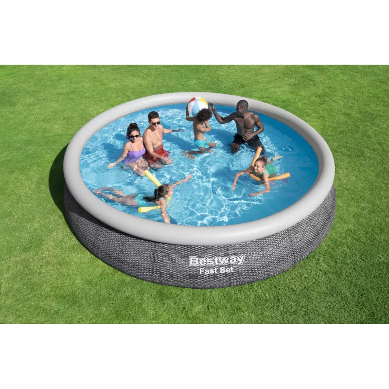 Stahlwandpool Bestway Fast Set Rund Aufblasbarer Pool-Set 4,57 m x 84 cm Fassungsvermögen 9677 L