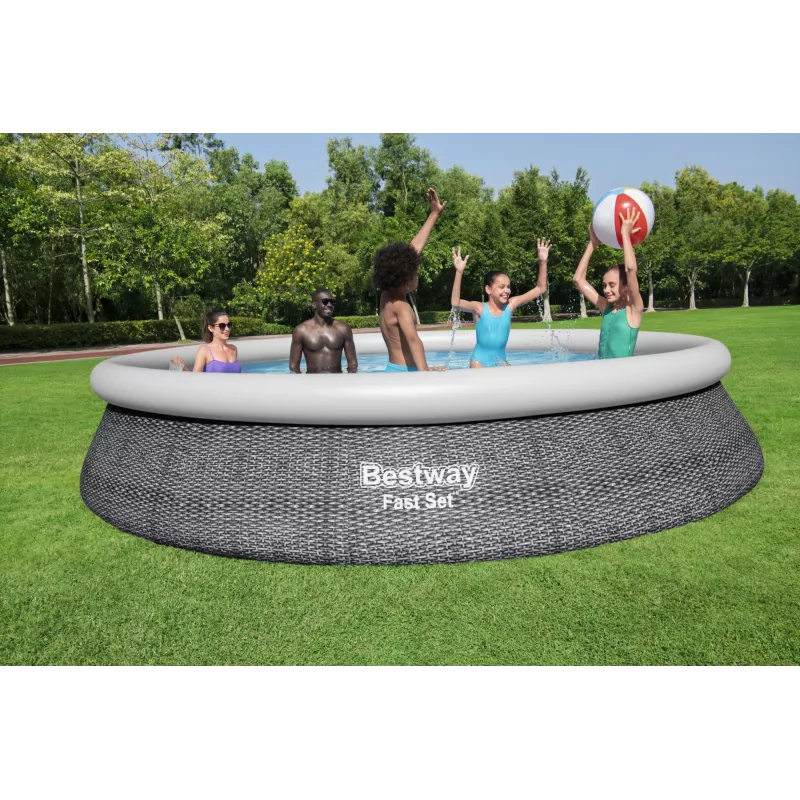 Stahlwandpool Bestway Fast Set Rund Aufblasbarer Pool-Set 4,57 m x 84 cm Fassungsvermögen 9677 L