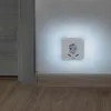 Hama 00223498 LED-Nachtlicht mit Steckdose, 2 USB-Ausgängen, Bewegungs- und Lichtsensor