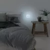 Hama 00223498 LED-Nachtlicht mit Steckdose, 2 USB-Ausgängen, Bewegungs- und Lichtsensor