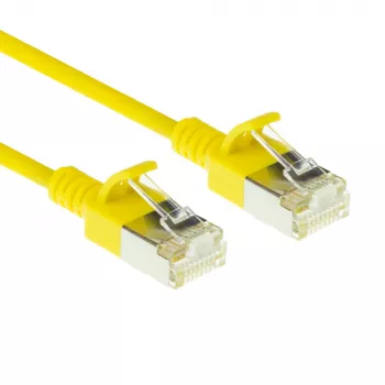 ACT Gelb 5 Meter LSZH U/FTP CAT6A Rechenzentrums-Slimline-Patchkabel rastnasenfrei mit RJ45-Steckern