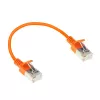 ACT Orange 0,5 Meter LSZH U/FTP CAT6A Datencenter-Slimline-Patchkabel, rastnasenschutz mit RJ45-Steckern