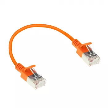 ACT Orange 0,5 Meter LSZH U/FTP CAT6A Datencenter-Slimline-Patchkabel, rastnasenschutz mit RJ45-Steckern