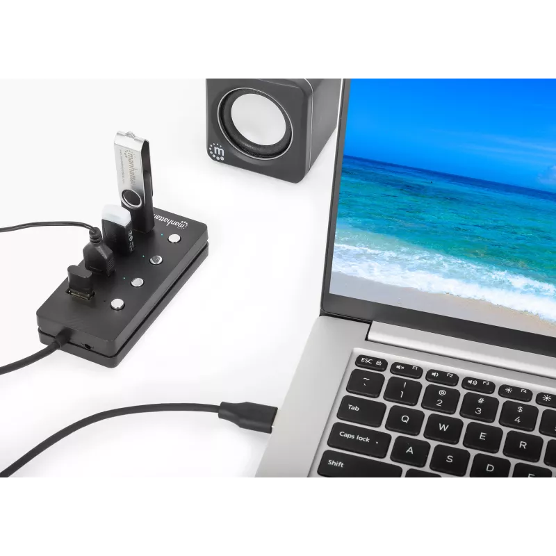 Manhattan USB-C Dock/Hub, Ports (x4) mit Ein-/Ausschalter für jeden Port: USB-A (x4), 5 Gbps (USB 3.2 Gen1 auch bekannt als USB 3.0), Universell für alle Geräte, Bus- oder AC-Stromversorgung (optionaler Anschluss, nicht im Lieferumfang enthalten), Kabel 1,5 m, SuperSpeed USB, Schwarz, Drei Jahre Garantie