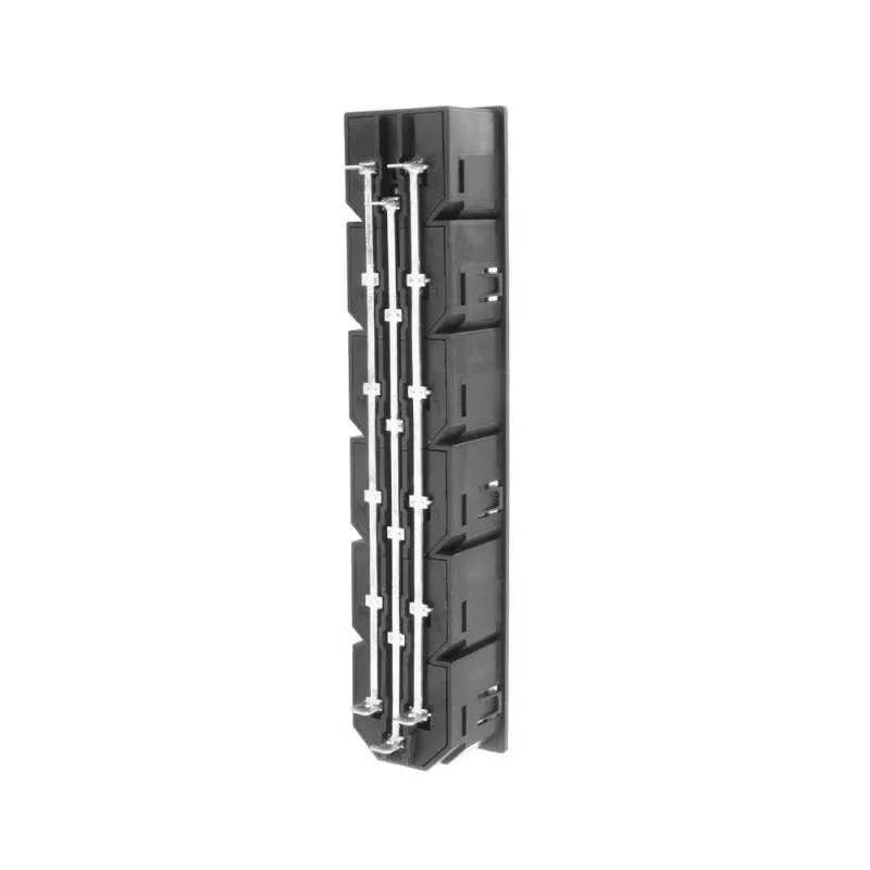 ACT C13 IEC Lock Net Entree (6x Ausgang) - schwarz, PA135015BK6
