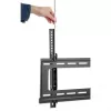 Manhattan Outdoor Wandhalterung für TV & Monitore (neigbar, Diebstahlschutz), Für Bildschirme von 37 Zoll bis 65 Zoll, VESA-Kompatibilität: alle zwischen 200x200 mm und 600x400 mm – überprüfen Sie die Abmessungen der vier Befestigungslöcher auf der Rückseite des Bildschirms, um sicherzustellen, dass er passt, Max. 80 kg, Abschließbar, Halterung