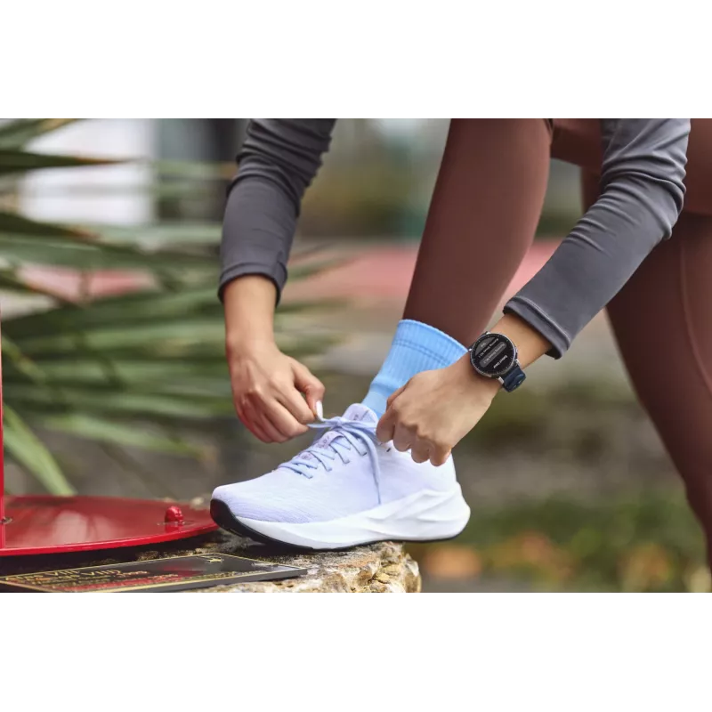 Smartwatch Amazfit W2558GL2N — 1,32 Zoll (3,35 cm) AMOLED 466×466 px, GPS, 365 mAh, Silikonarmband (blau)