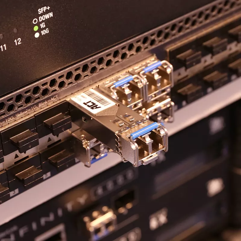 ACT SFP+ LR Transceiver codiert für Netgear AXM762