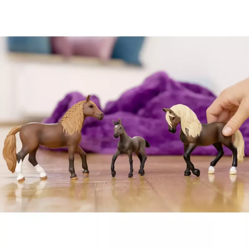 Schleich Pferdefigur Peruanischer Paso-Hengst Modell 13952, für Kinder ab 5 Jahren, beige/braun