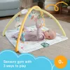 Fisher-Price Sensimals Simply Senses Neugeborenen-Spieldecke Baby-Aktivitätsmatte mit 6 sensorischen Spielzeugen