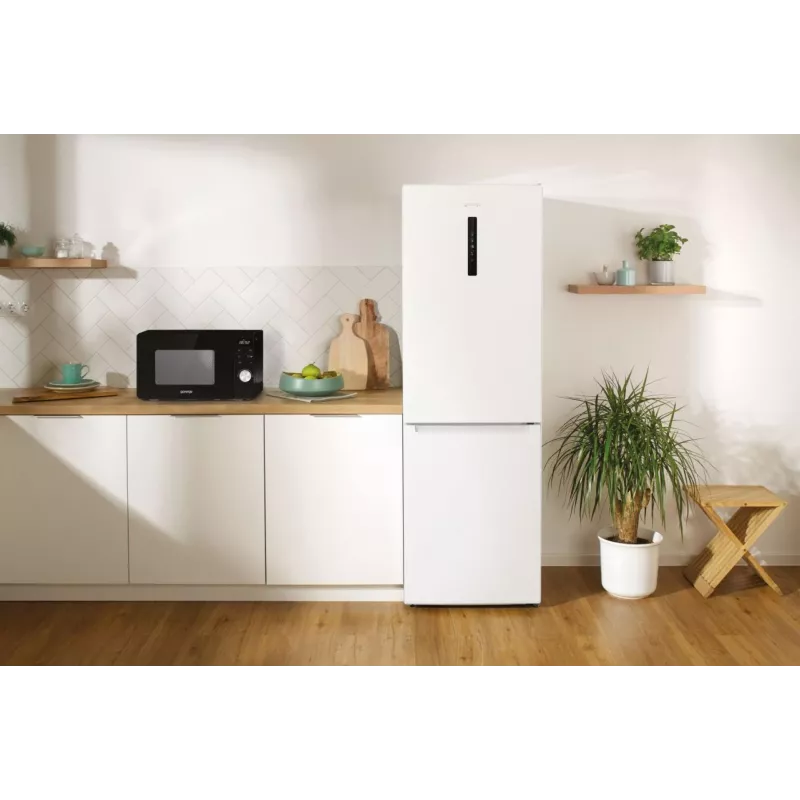 Gorenje Mikrowelle MO20A3B, Arbeitsplatte, Solo-Mikrowelle, 20 l, 800 W, integriertes Display, LED