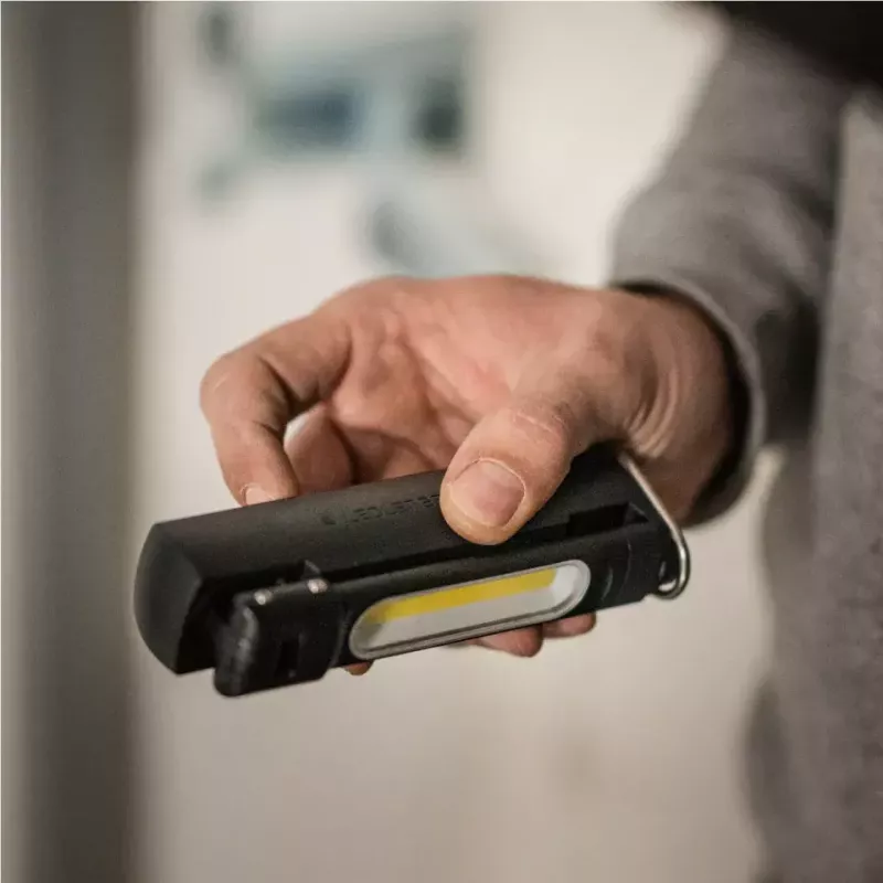 Taschen-Arbeitsleuchte Ledlenser 502736 12 W LED schwarz