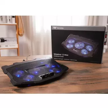 Laptop-Kühlpad Thermaltake Massive 12 Max 43,2 cm 5 Lüfter Schwarz