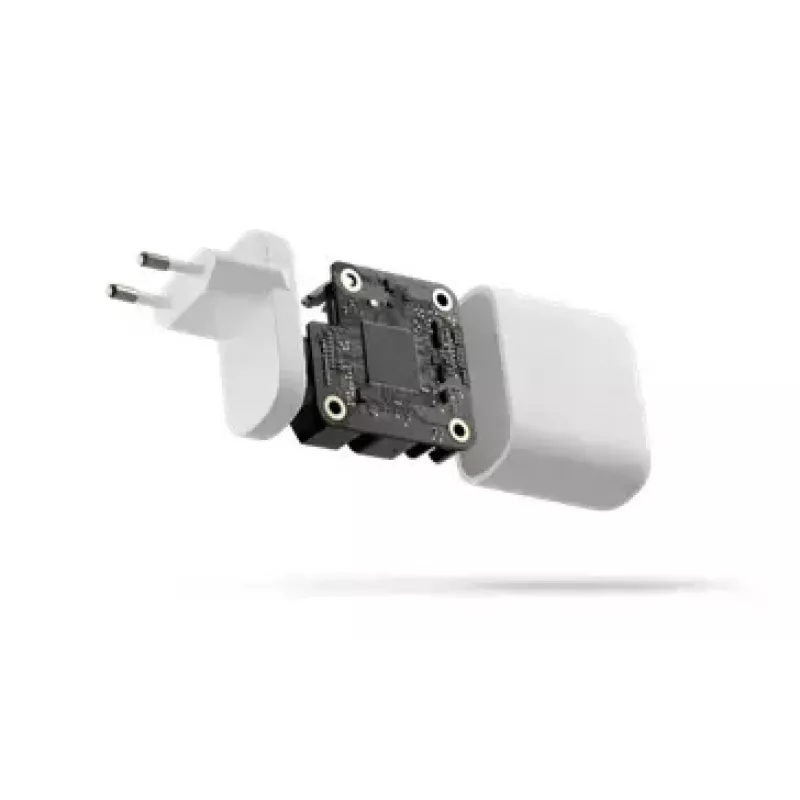Wandladegerät d bramante re-charge Pro — 2× USB-C 25W, 110–240V, Weiß