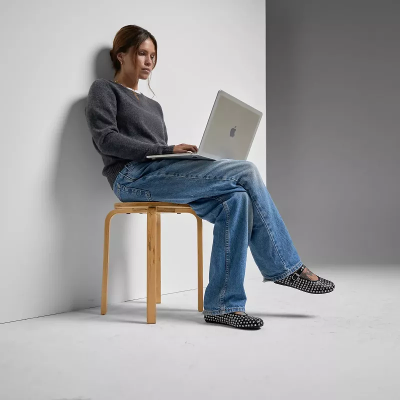 Incase Edge Hardshell Case mit Makrolon® für 14-Zoll MacBook Pro (M1-M4, 2021-2024)