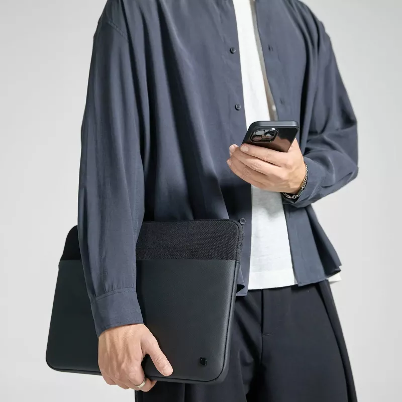Incase A.R.C. Hülle mit ReSpun 100% recyceltem Polyester für 14-Zoll-Laptop (M1-M4, 2021-2024)