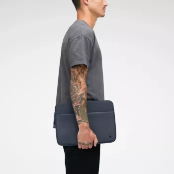 Incase A.R.C. Sleeve mit ReSpun 100 % recyceltem Polyester für 14-Zoll-Laptop (M1-M4, 2021-2024)