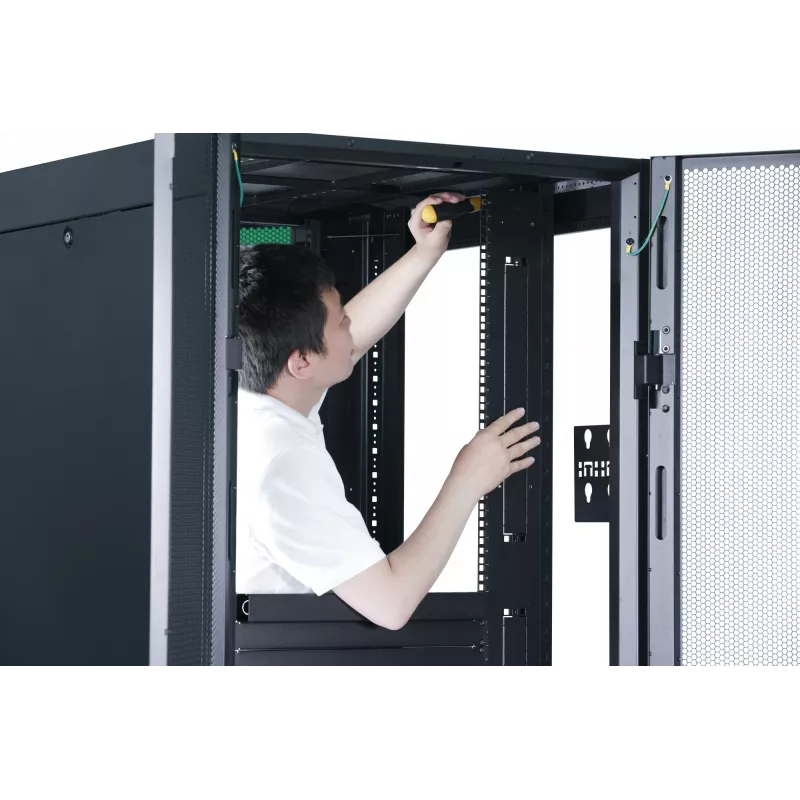 APC Easy Rack, 42U, Schwarz, mit Dach, Rollen, Füßen, 4 Halterungen und Seitenwänden, ohne Boden, 1991H x 600W x 800T mm