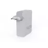 Tragbarer 140W GaN-Reiselader Xtorm XVC2140 mit 3× USB-C-PD-Anschlüssen und 2 m USB-C-Kabel, weiß
